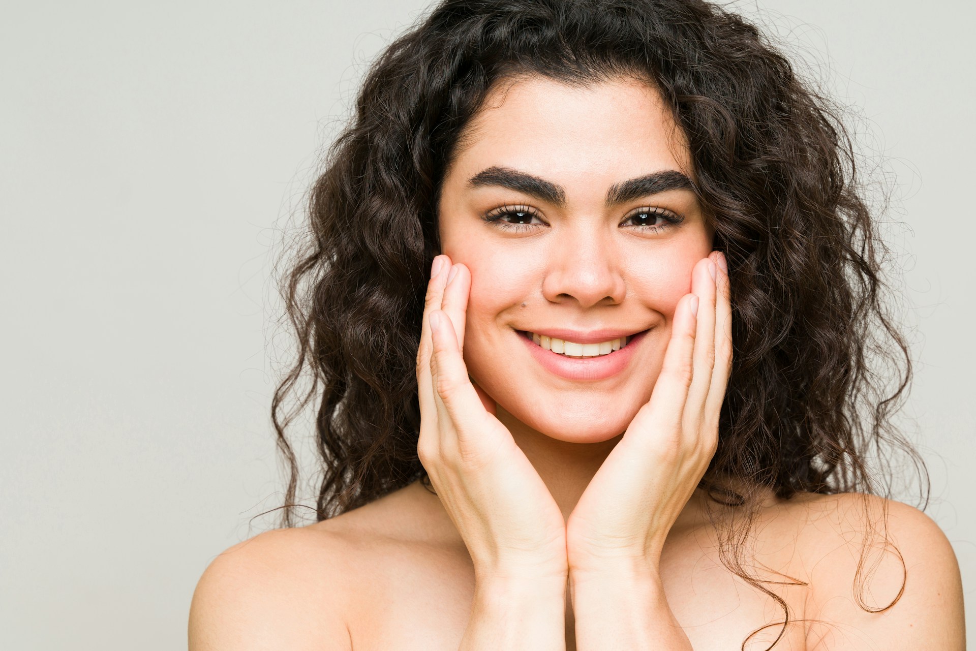 How Long Does Microneedling Last & How to Maintain Results?